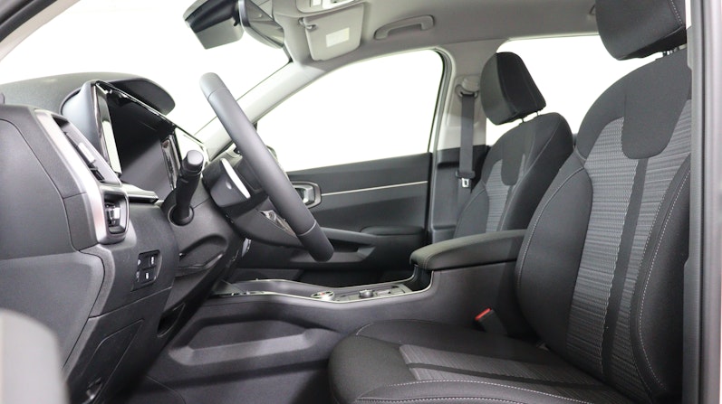 Vehicle image KIA SORENTO