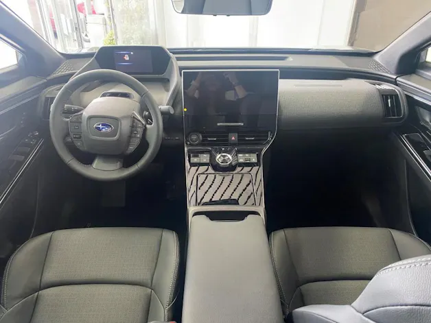 Subaru Solterra eV Luxury AWD