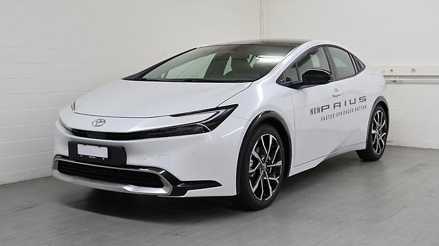 TOYOTA Prius 2.0 Plug-In-Hybrid Premium: Jetzt Probefahrt buchen!