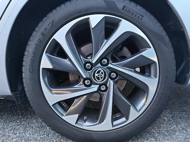 Toyota Auris Touring Sports 1.2 T Style