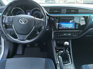 Toyota Auris Touring Sports 1.2 T Style