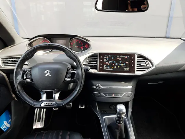 Peugeot 308 1.6 THP GT 200 PS