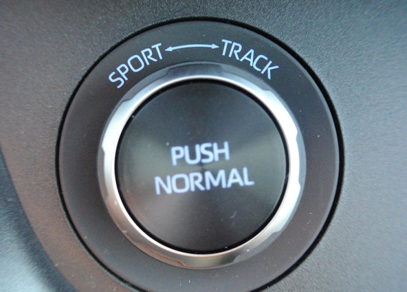 Vehicle image 9 Vehicle image 9