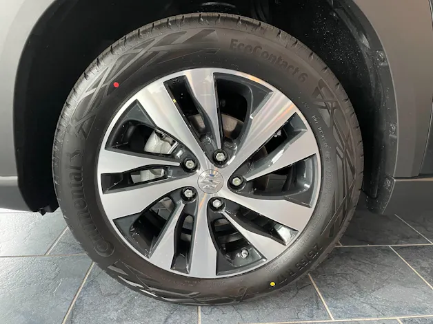 Suzuki S-Cross 1.5 Compact Top Hybrid 4x4