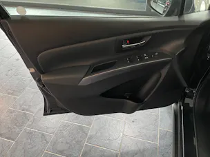 Suzuki S-Cross 1.5 Compact Top Hybrid 4x4