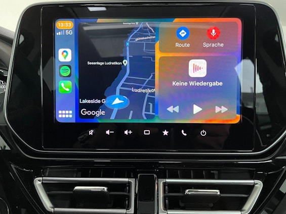 Vehicle image 22 Vehicle image 22