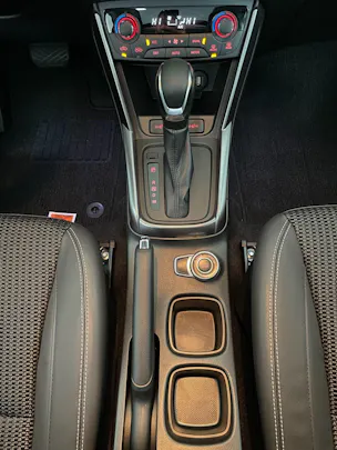 Suzuki S-Cross 1.5 Compact Top Hybrid 4x4