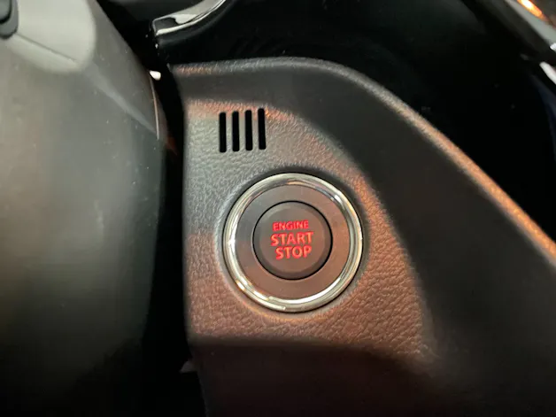 Suzuki S-Cross 1.5 Compact Top Hybrid 4x4