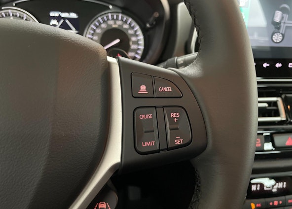 Vehicle image 15 Vehicle image 15