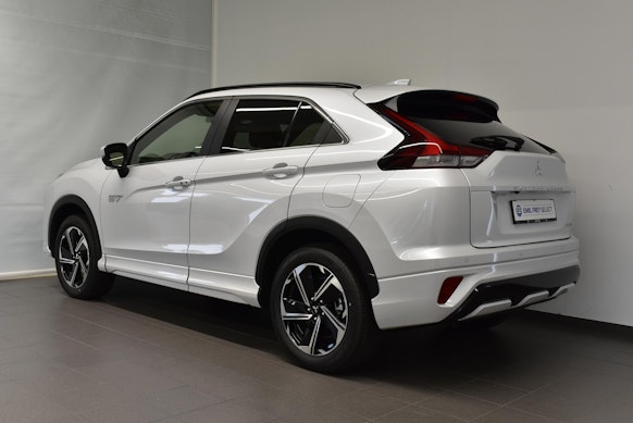 MITSUBISHI Eclipse Cross 2.4 PHEV Intense 4x4 3