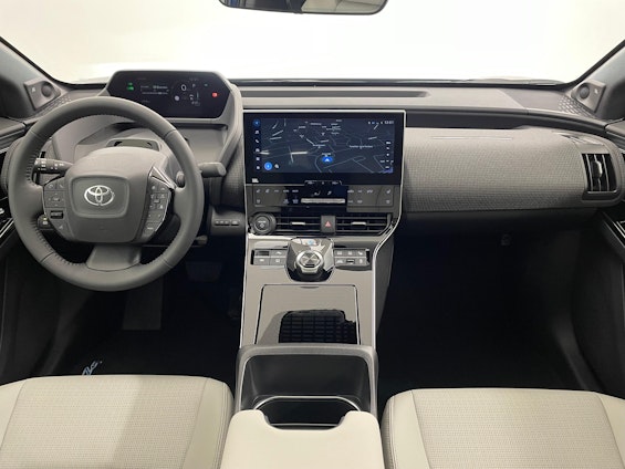 Vehicle image 5 Vehicle image 5