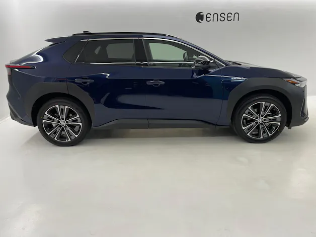 Toyota bZ4X Premium AWD