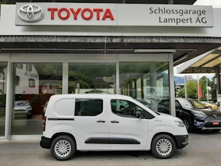 Vehicle image TOYOTA PROACE CITY 0