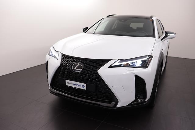 LEXUS UX 250h F-Line: Jetzt Probefahrt buchen!