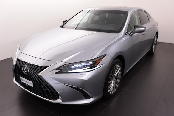 LEXUS ES 300h Excellence 1