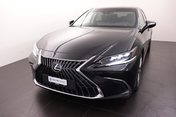 LEXUS ES 300h Excellence 0