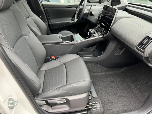 Toyota bZ4X 6.6 kw OBC Premium AWD