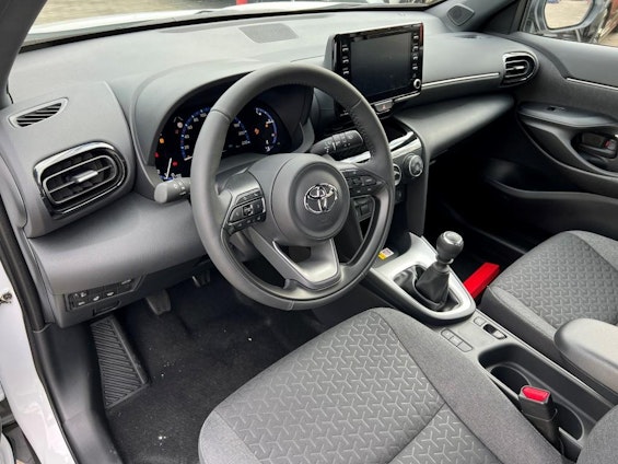 Vehicle image 7 Vehicle image 7