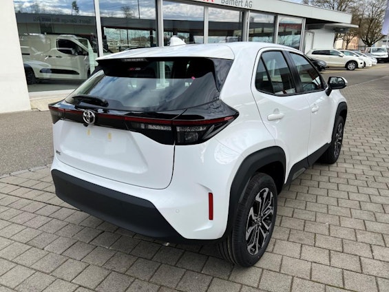 Vehicle image 5 Vehicle image 5