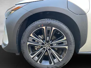 Toyota bZ4X Premium AWD