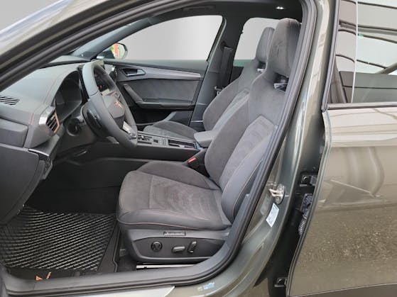 ItZza Auto Leder Sitzbezügesets für SEAT Cupra Formentor 2.0 TSI