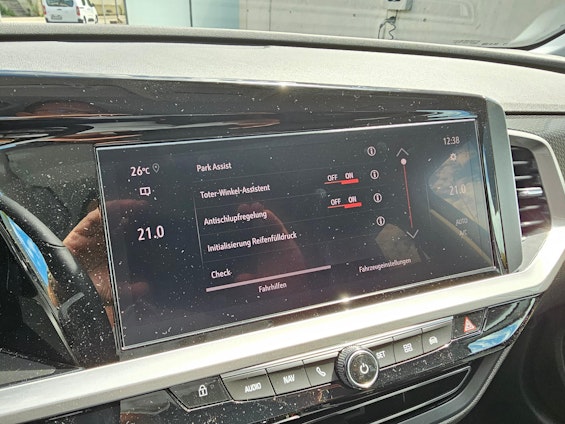 Vehicle image 20 Vehicle image 20