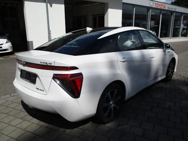 Toyota Mirai Fuel Cell Premium