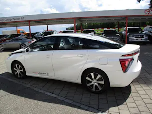 Toyota Mirai Fuel Cell Premium