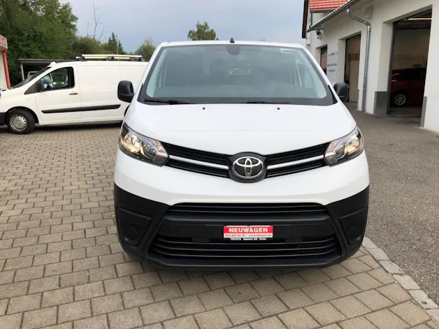 Toyota PROACE Van L1 75KWh Active