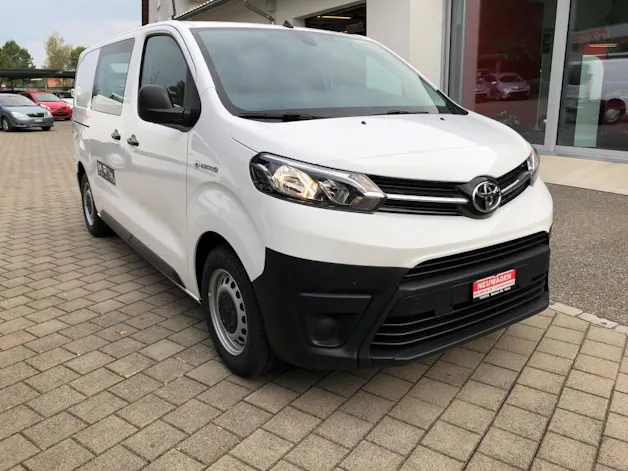 Toyota PROACE Van L1 75KWh Active