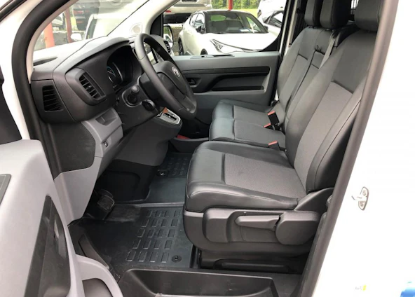 Fahrzeugbild 10 Fahrzeugbild 10