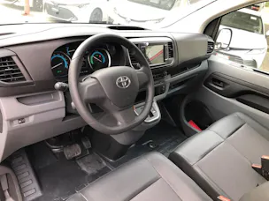 Toyota PROACE Van L1 75KWh Active