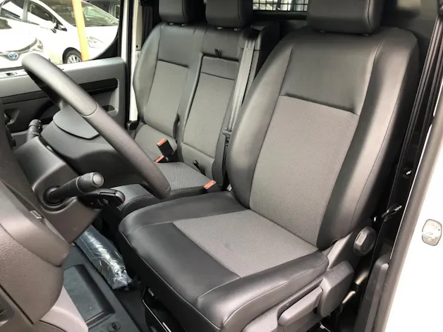 Toyota PROACE Van L1 75KWh Active