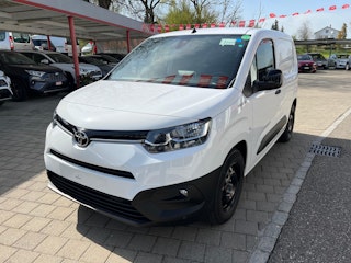 Vehicle image TOYOTA PROACE CITY