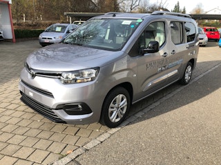 Vehicle image TOYOTA PROACE CITY VERSO