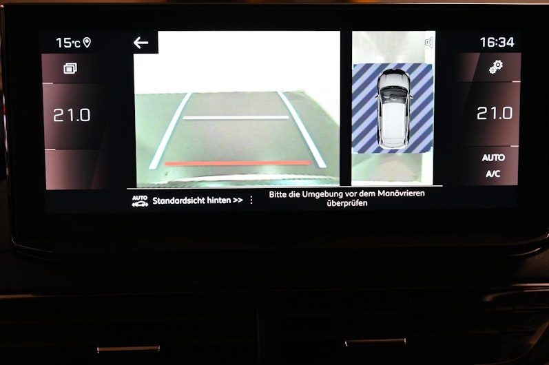 Vehicle image PEUGEOT 3008