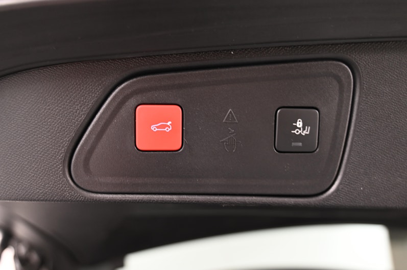 Vehicle image PEUGEOT 3008