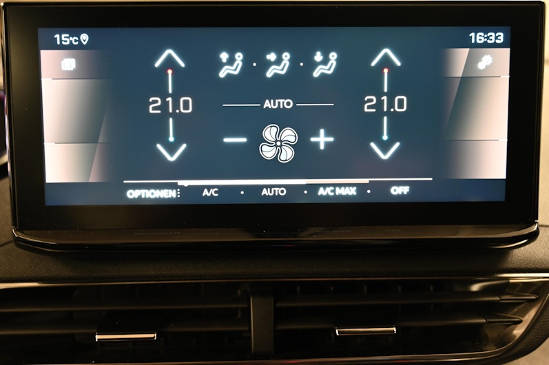 Vehicle image PEUGEOT 3008