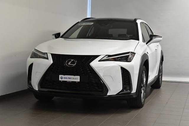 LEXUS UX 250h F-Line: Jetzt Probefahrt buchen!