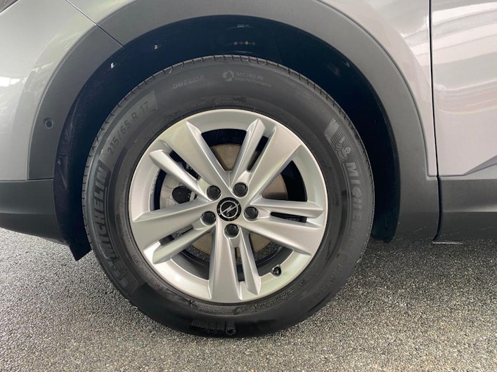 Vehicle image OPEL GRANDLAND