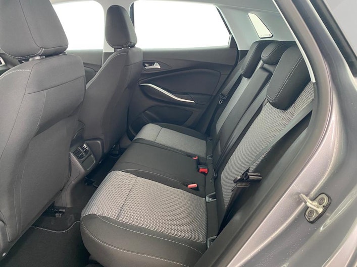 Vehicle image OPEL GRANDLAND