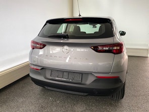 Vehicle image OPEL Grandland 1.2 T Edition