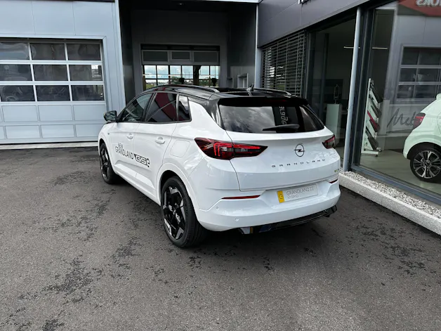 Opel Grandland 1.6 T PHEV GSE