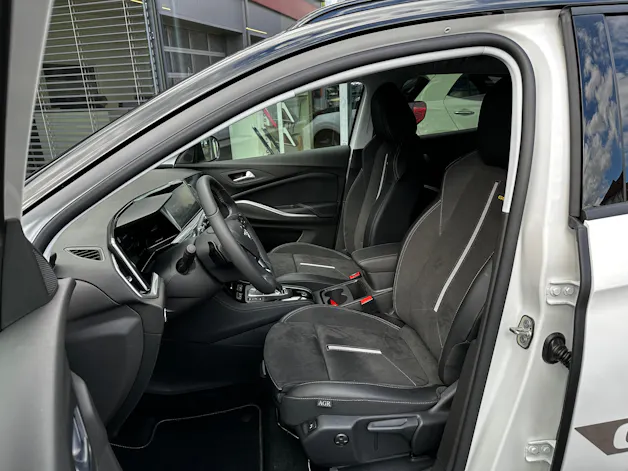 Opel Grandland 1.6 T PHEV GSE