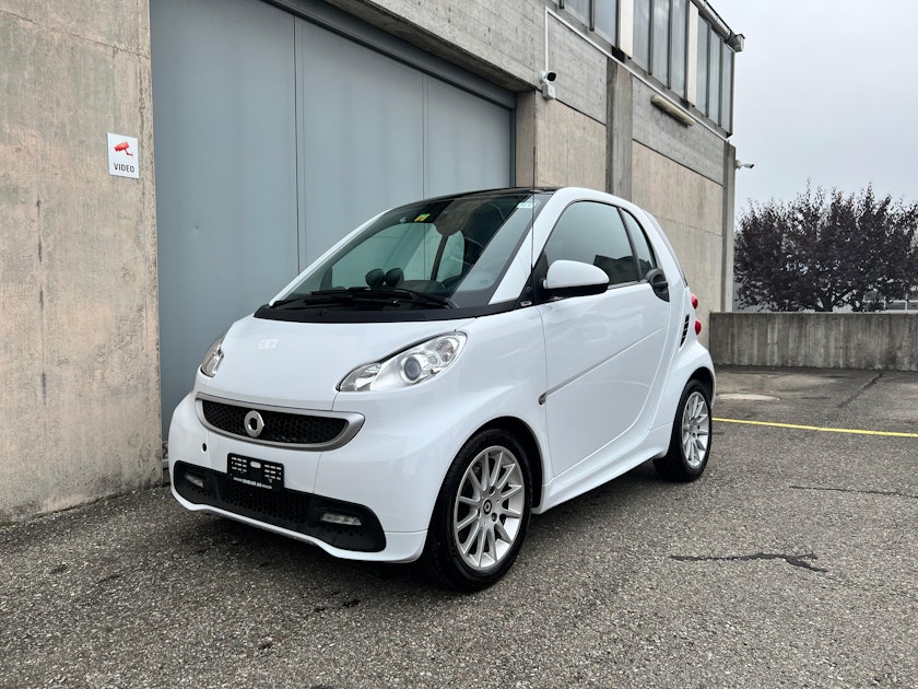 HO voiture Smart Fortwo Streckenerkundung