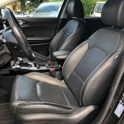 Vehicle image 6 Vehicle image 6