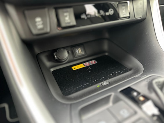 Vehicle image 19 Vehicle image 19