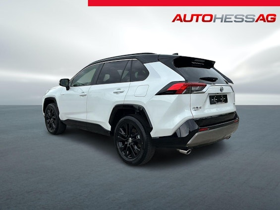 Vehicle image 3 Vehicle image 3