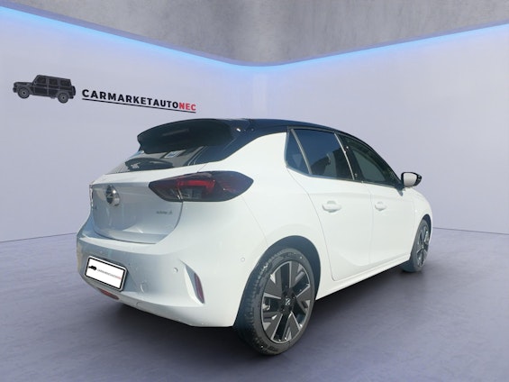 Vehicle image 6 Vehicle image 6