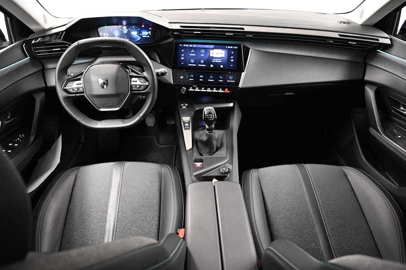 Vehicle image PEUGEOT 308